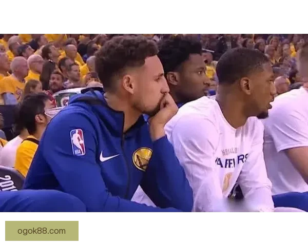 AI评选拜仁队史最佳阵容贝肯鲍尔轰炸机领衔罗贝里同列时代群星